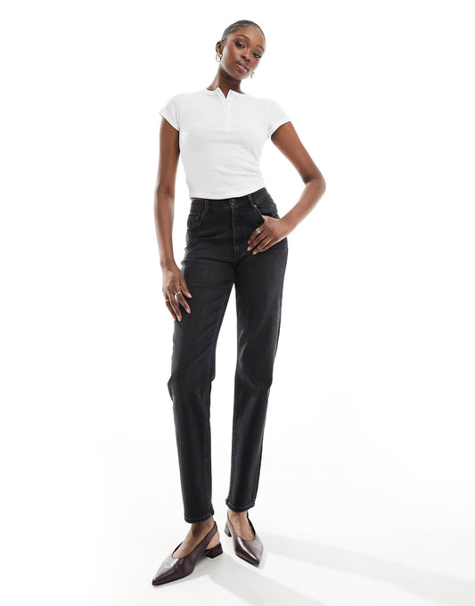 Tall Slim Fit Comfort Mom Jeans