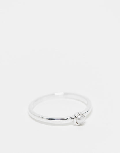 Dainty Faux Pearl Ring