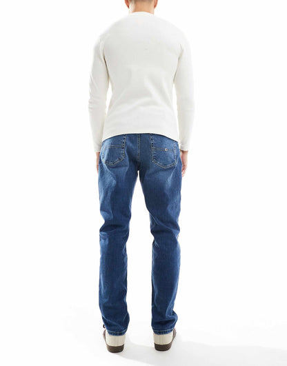 Ryan Regular Straight Jeans