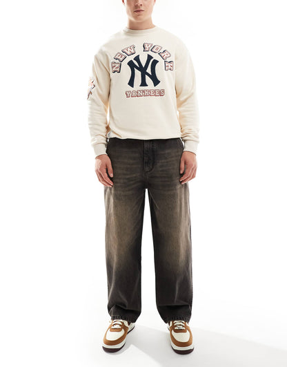 Skater Fit Jeans