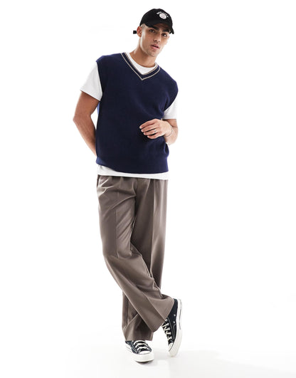 Icon Austen Vest In Navy