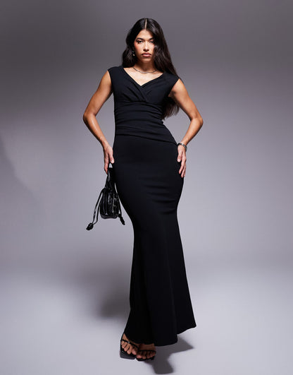 Goddiva Pleated Maxi Dress