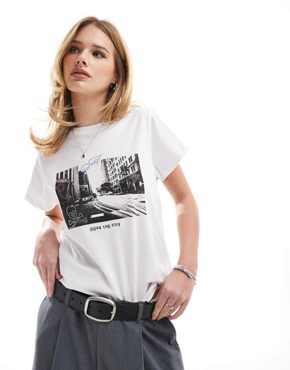 City Glass Tee In White