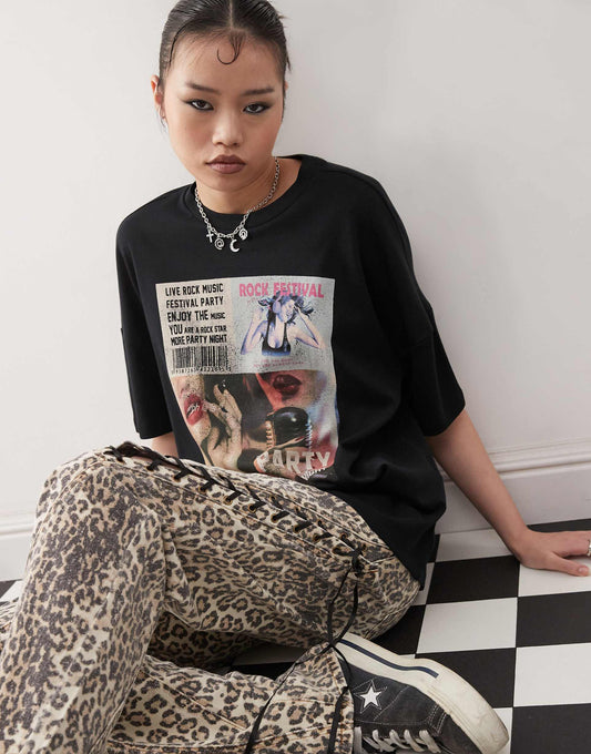 Oversized T-Shirt With Party Print