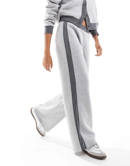 Wide Leg Contrast Panel Jogger