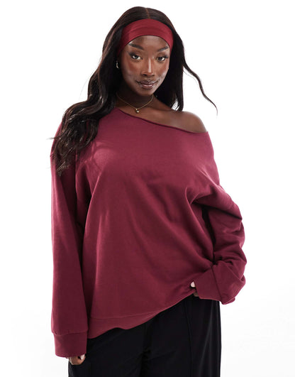 Curve Off Shoulder Sweatshirt