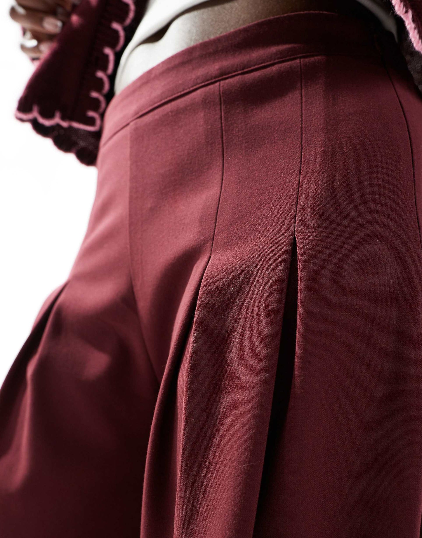 Tailored Pleated Wide Leg Trouser