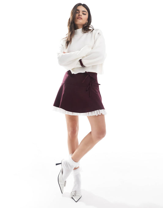Flippy Mini Skirt With Bows