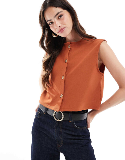 Ribbed Wide Shoulder Boxy Cropped Waistcoat