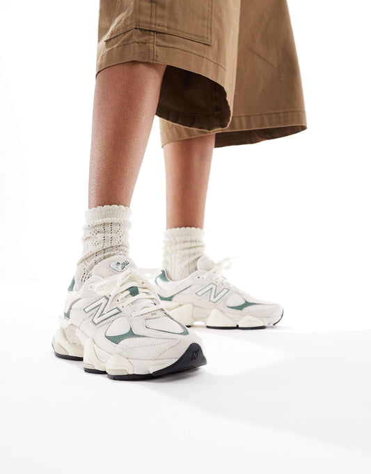 9060 Trainers