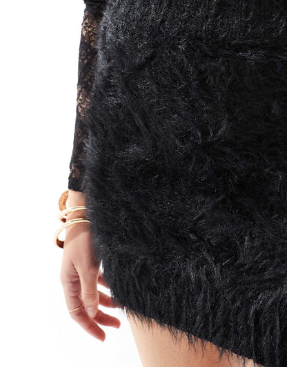 Knitted Fluffy Mini Skirt