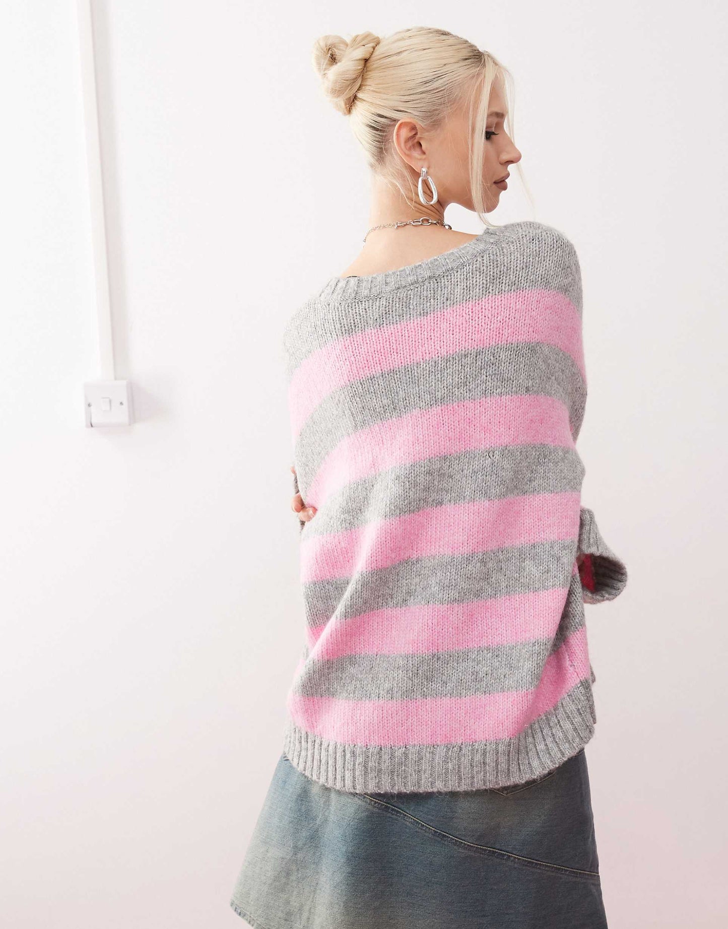 Crew Neck Knitted Sweater