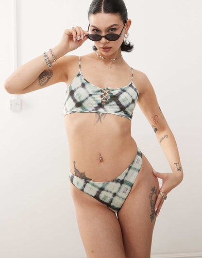 Triangle Bikini