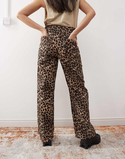 Mid Rise Trousers