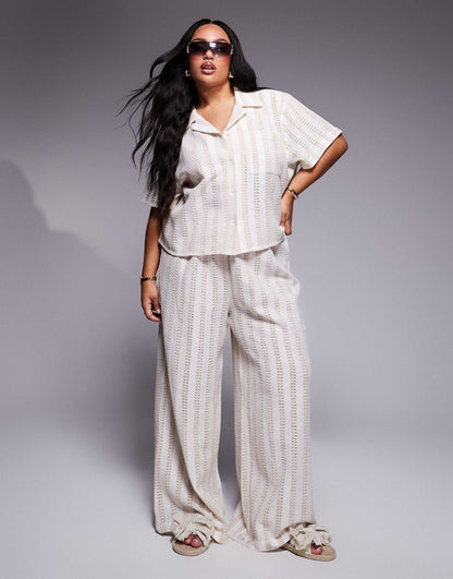 Curve Crochet Trousers