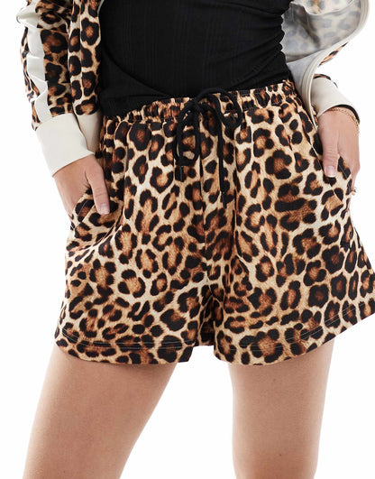 Boxy Shorts