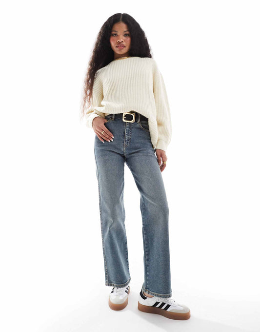 Petite Moxy Straight Leg Jeans