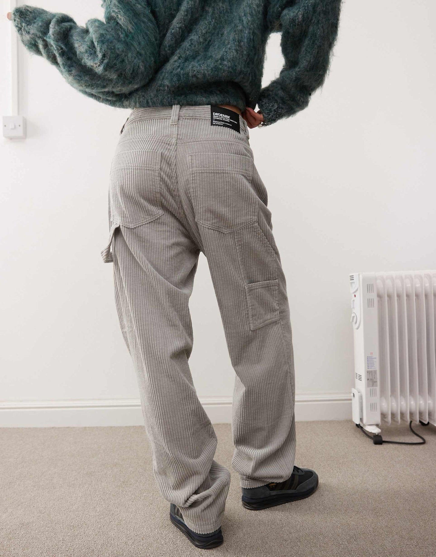 Faye Worker Baggy Fit Mid Waist Wide Leg With Workwear Detail