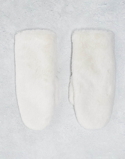 Faux Fur Mittens