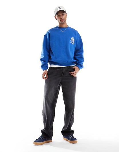 Box Fit Graphic Crew Sweater