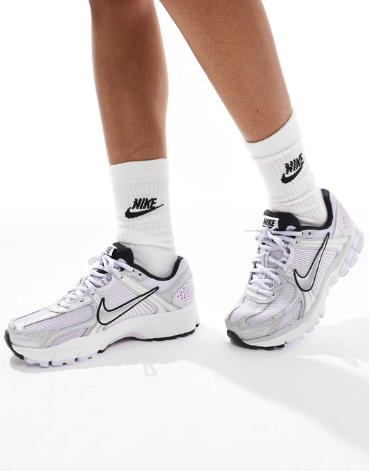 Zoom Vomero 5 Trainers