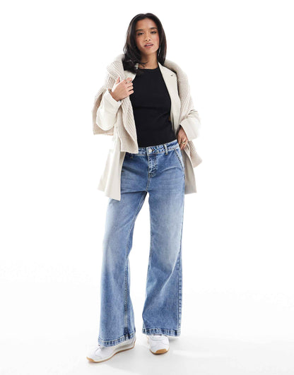 Petite  Flare Wide Leg Jean