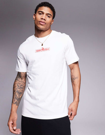 Club Swoosh Graphic T-Shirt