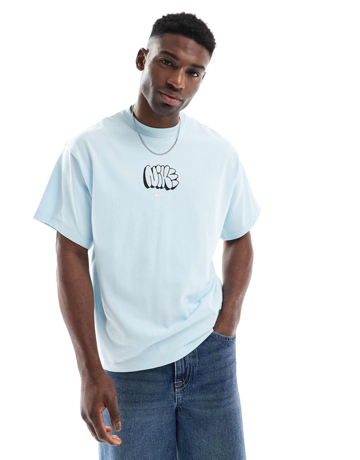 Solo Swoosh Graphic T-Shirt