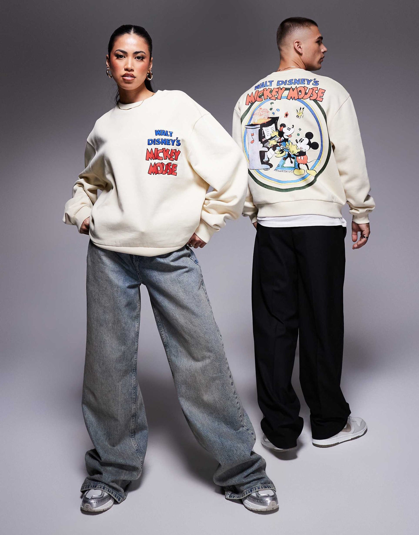 Disney Unisex Boxy Oversized Sweatshirt With Mickey Mouse & Minnie Mouse Prints