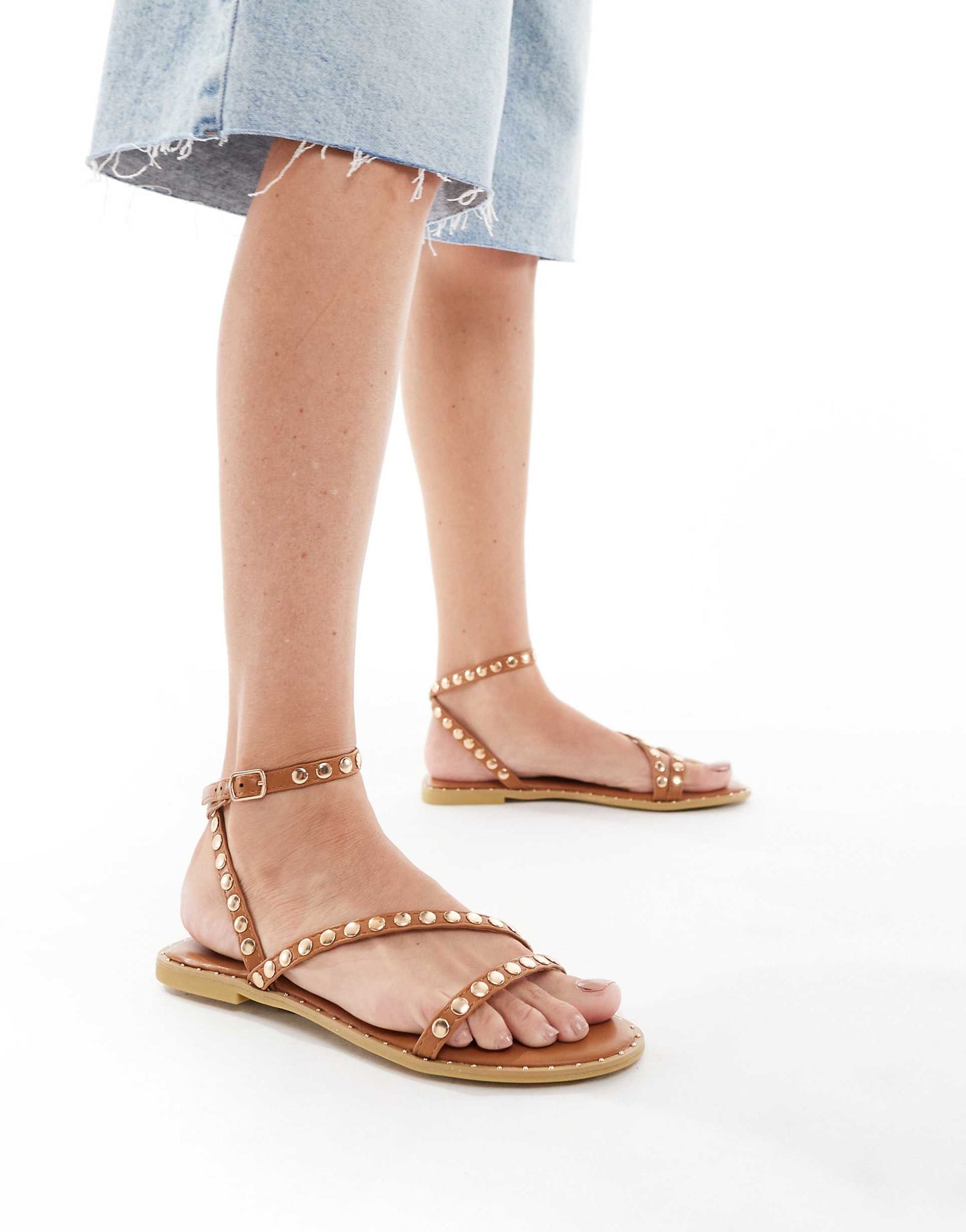 Flat Sandals With Studded Staps