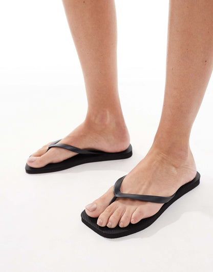 Thong Sandals With Square Toe