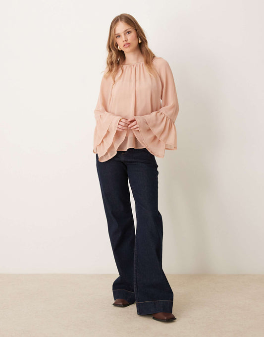 Frill Sleeve Shell Top