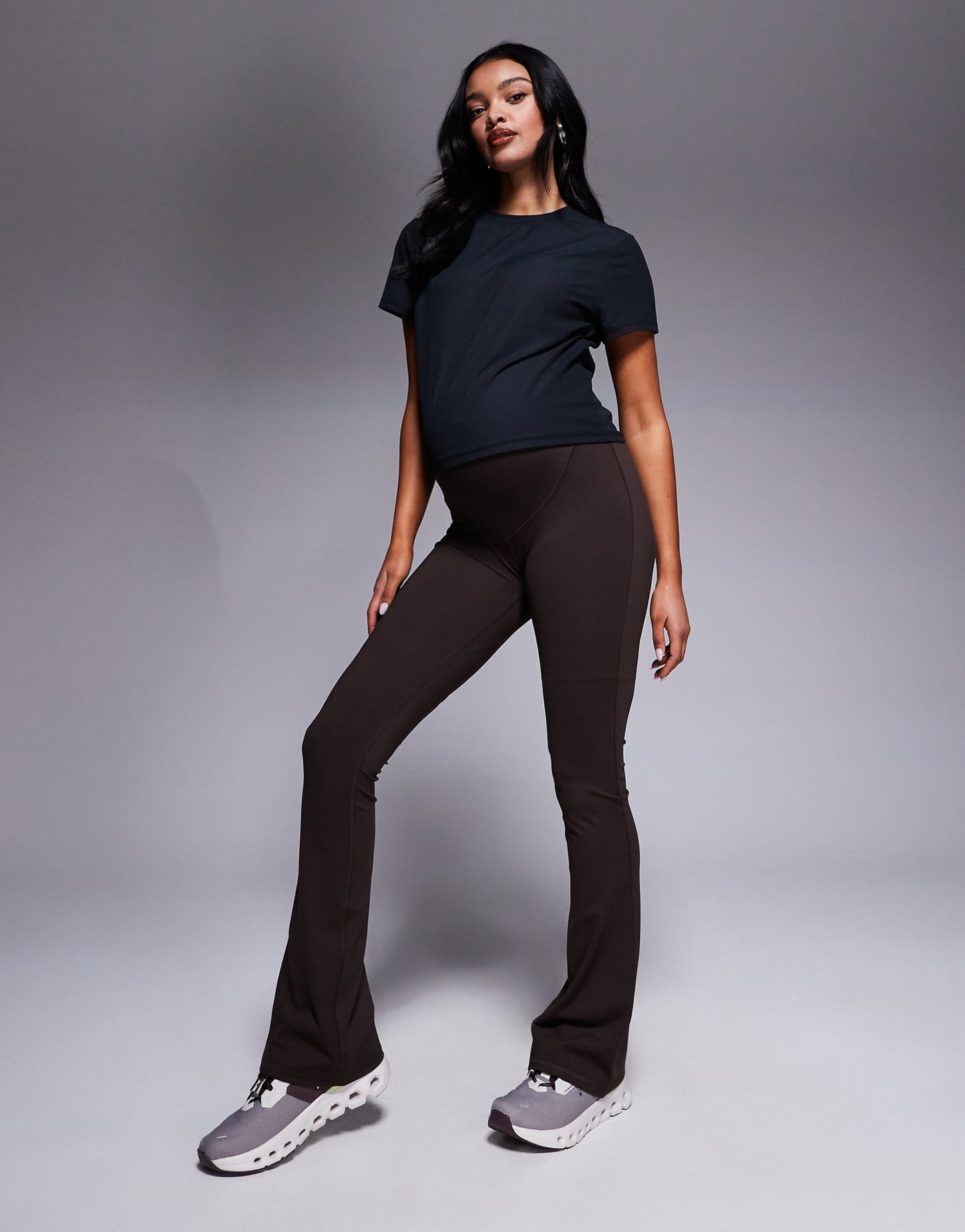 Maternity Icon Slim Kick Soft Touch Yoga Legging