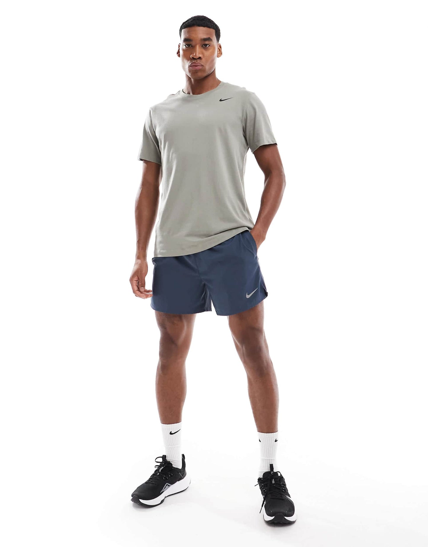 Running Challenger Dri-Fit 5 Inch Shorts