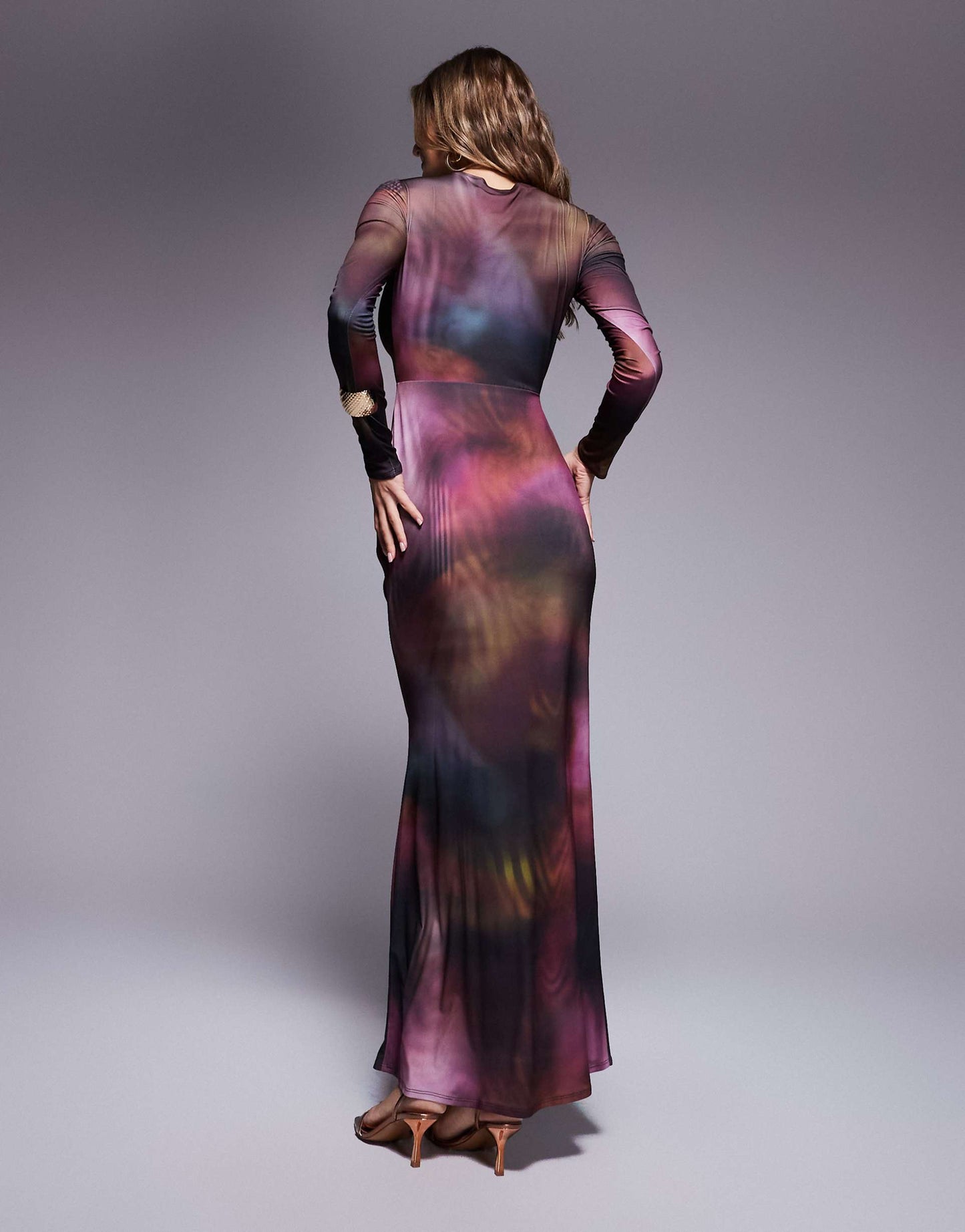 Long Sleeve Knot Detail Maxi Dress