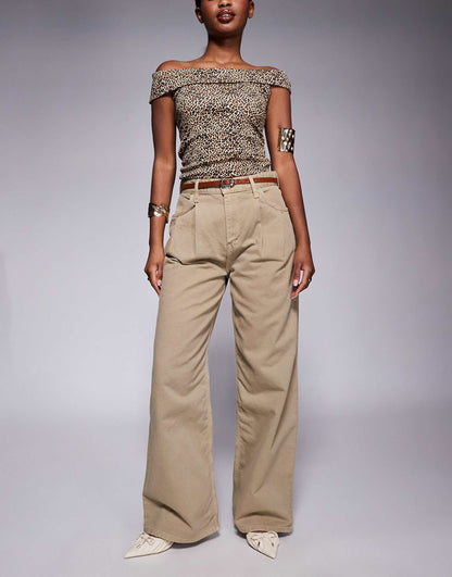 Tailored Baggy Jean With Detachable Belt