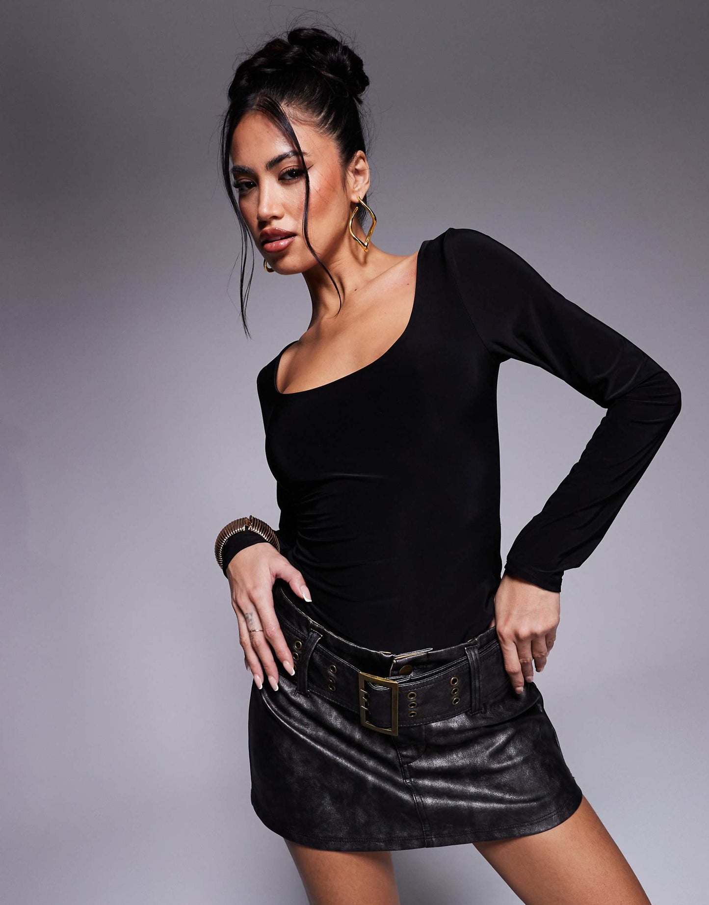 Exclusive Sculpted Slinky Scoop Neck Long Sleeve Body