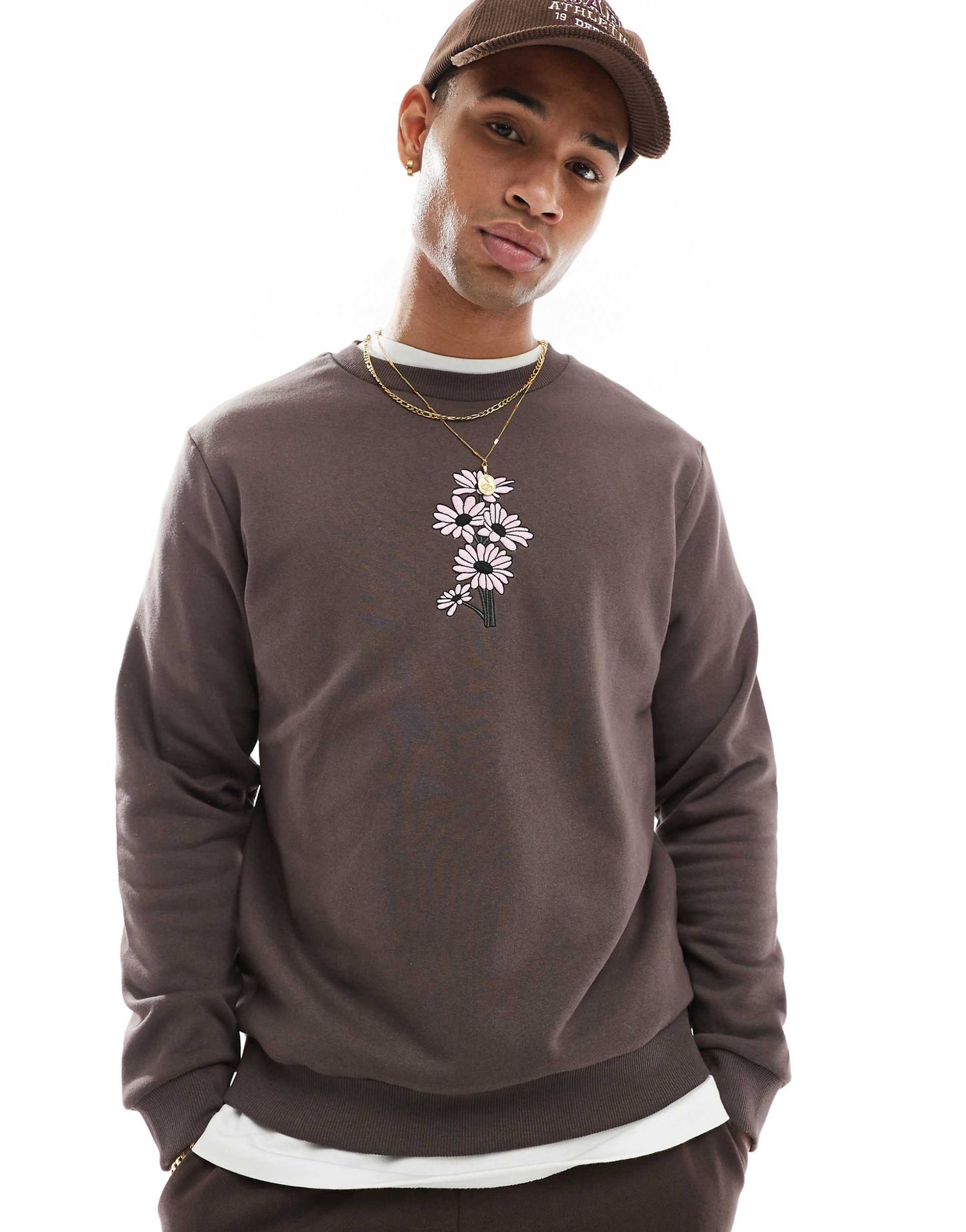 Oversized Sweat With Daisy Embroidery
