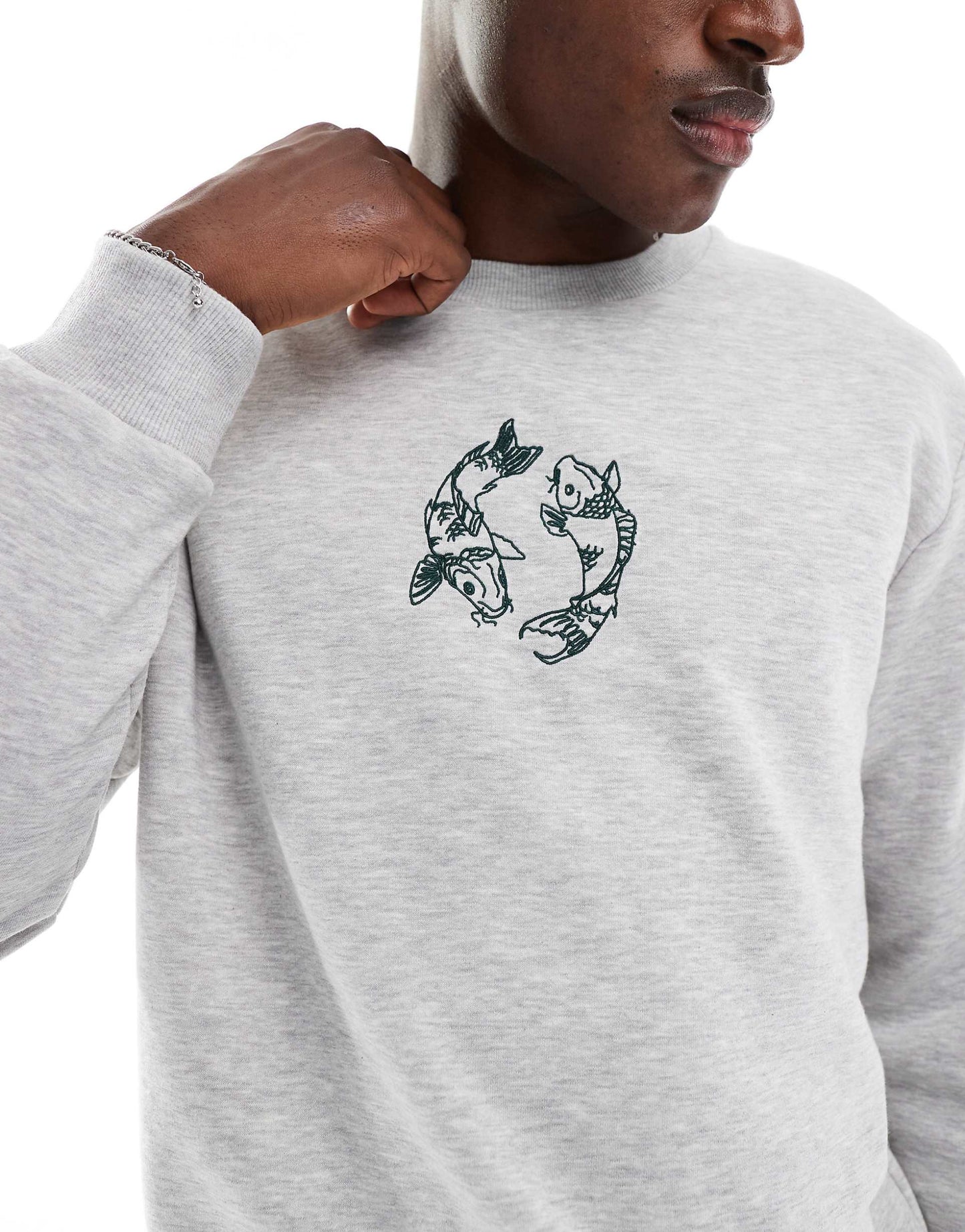 Oversized Sweat With Carp Embroidery