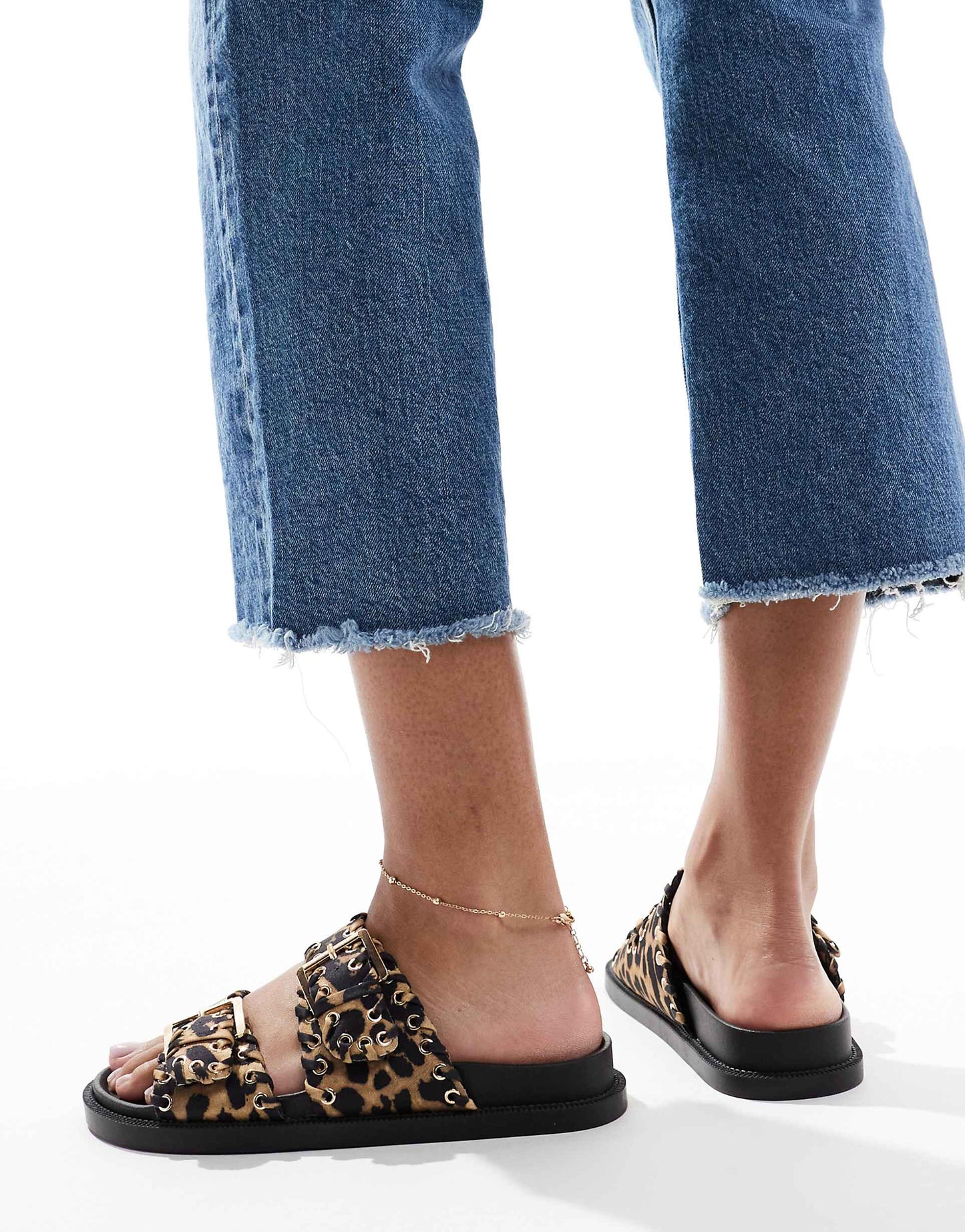 Kidman Wide Fit Sandals With Studded Buckle Strap