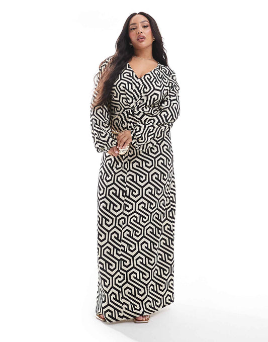 Curve Knot Front Maxi Dress