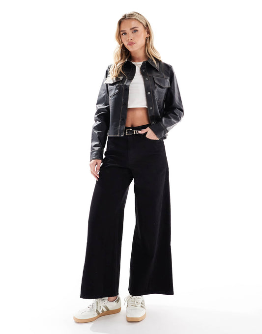 Petite Wide Leg Jean