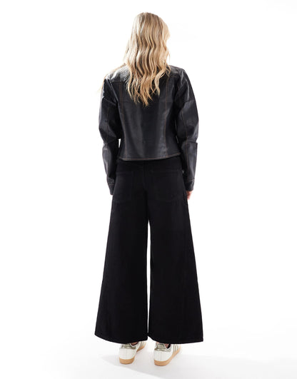Petite Wide Leg Jean