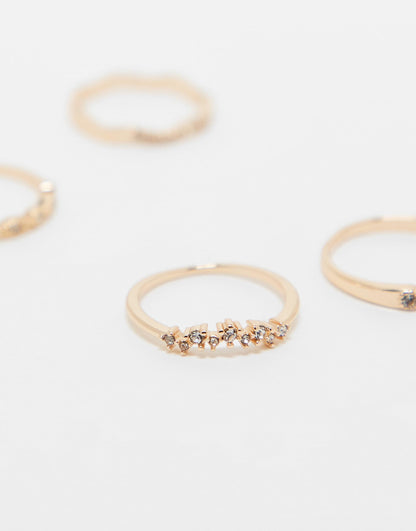 Pack Of 4 Rings With Delicate Crystal Detail