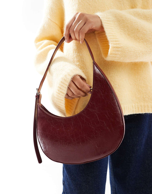 Asymmetric Scoop Shoulder Bag With Buckle Detail