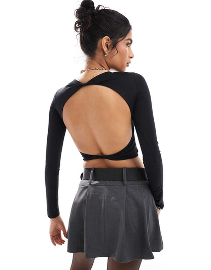 Polyamide Sculpt Twist Back Detail Top