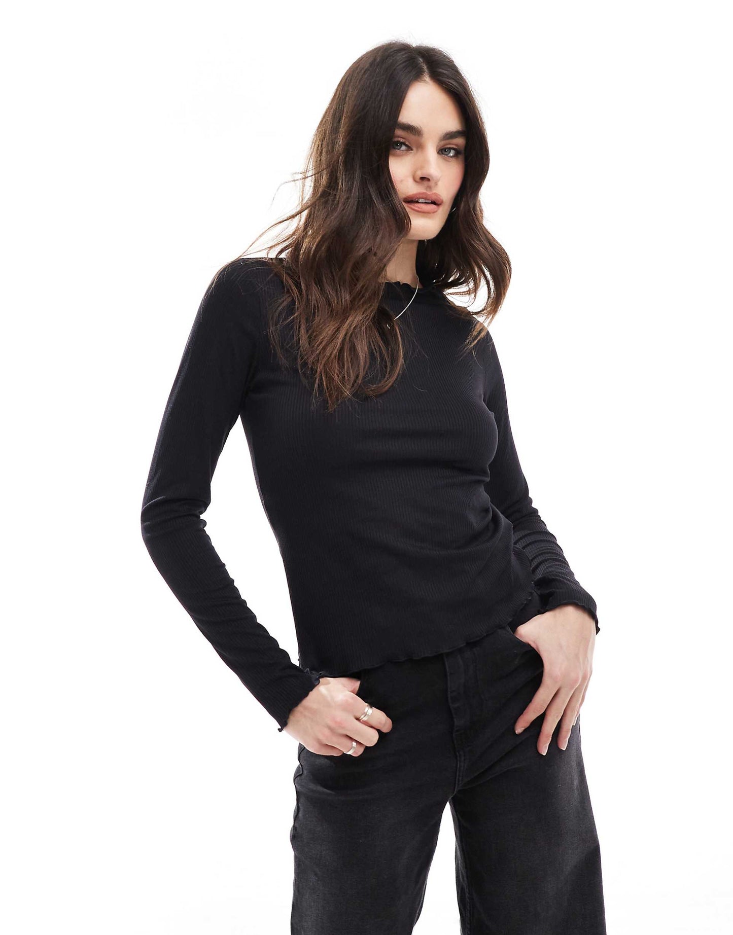 Long Sleeve T-Shirt With Lettuce Hem