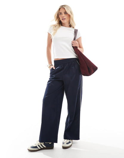 Petite Contrast Piping Wide Leg Trousers