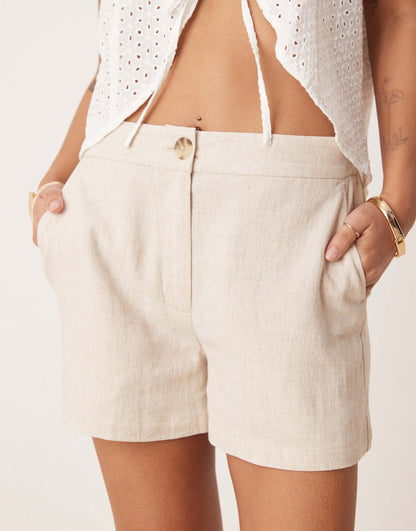 Petite Relaxed Dad Shorts With Linen