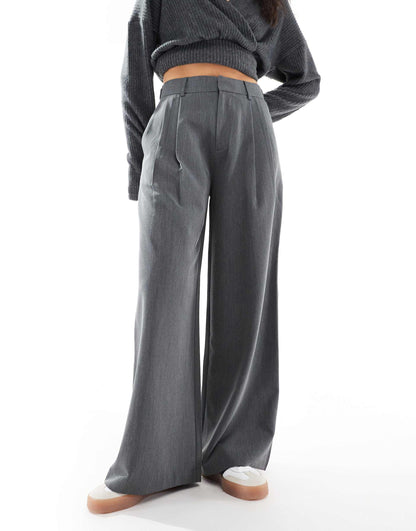 Wide Pleat Front Leg Trouser